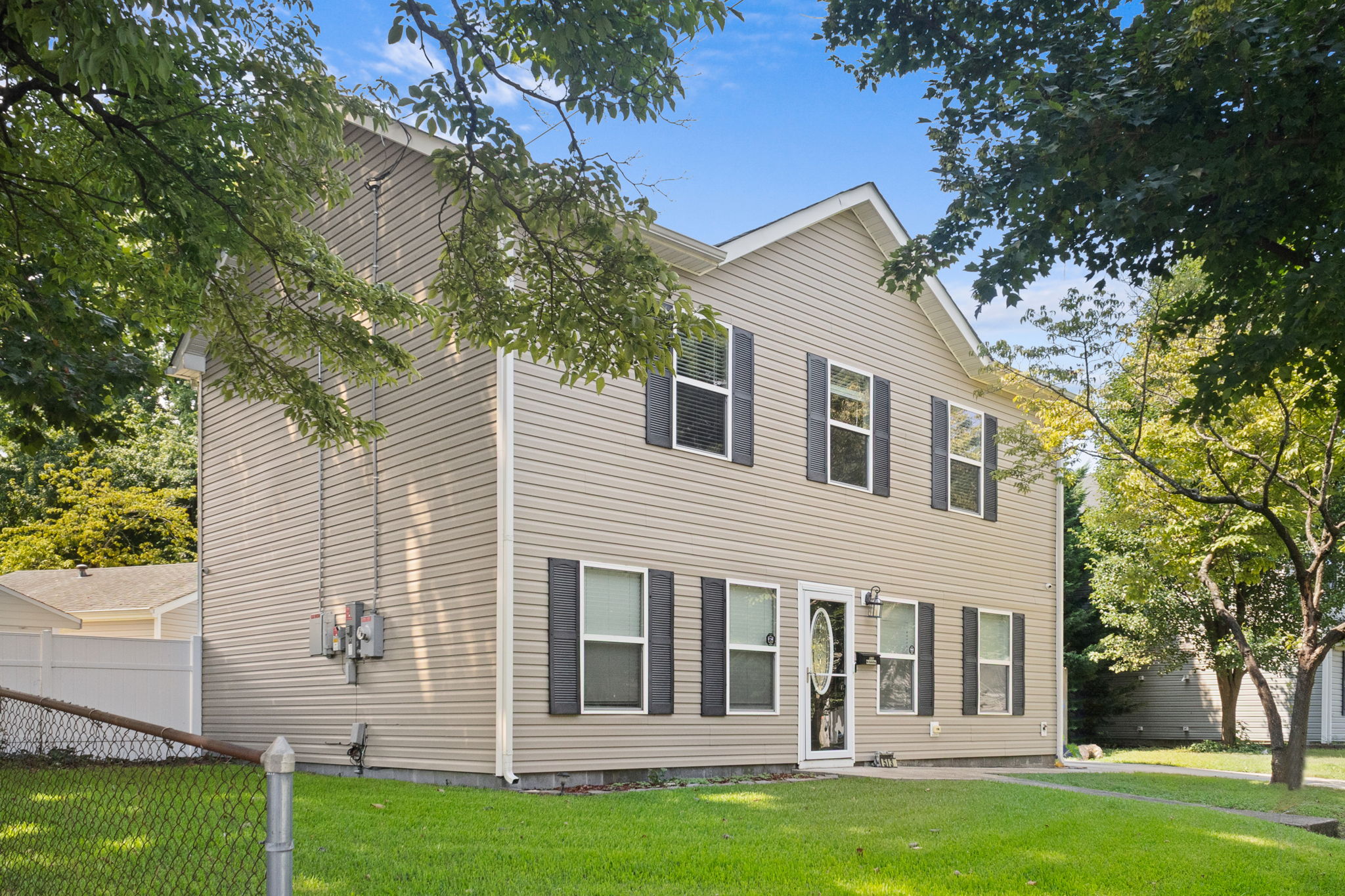 513 Stockton Rd