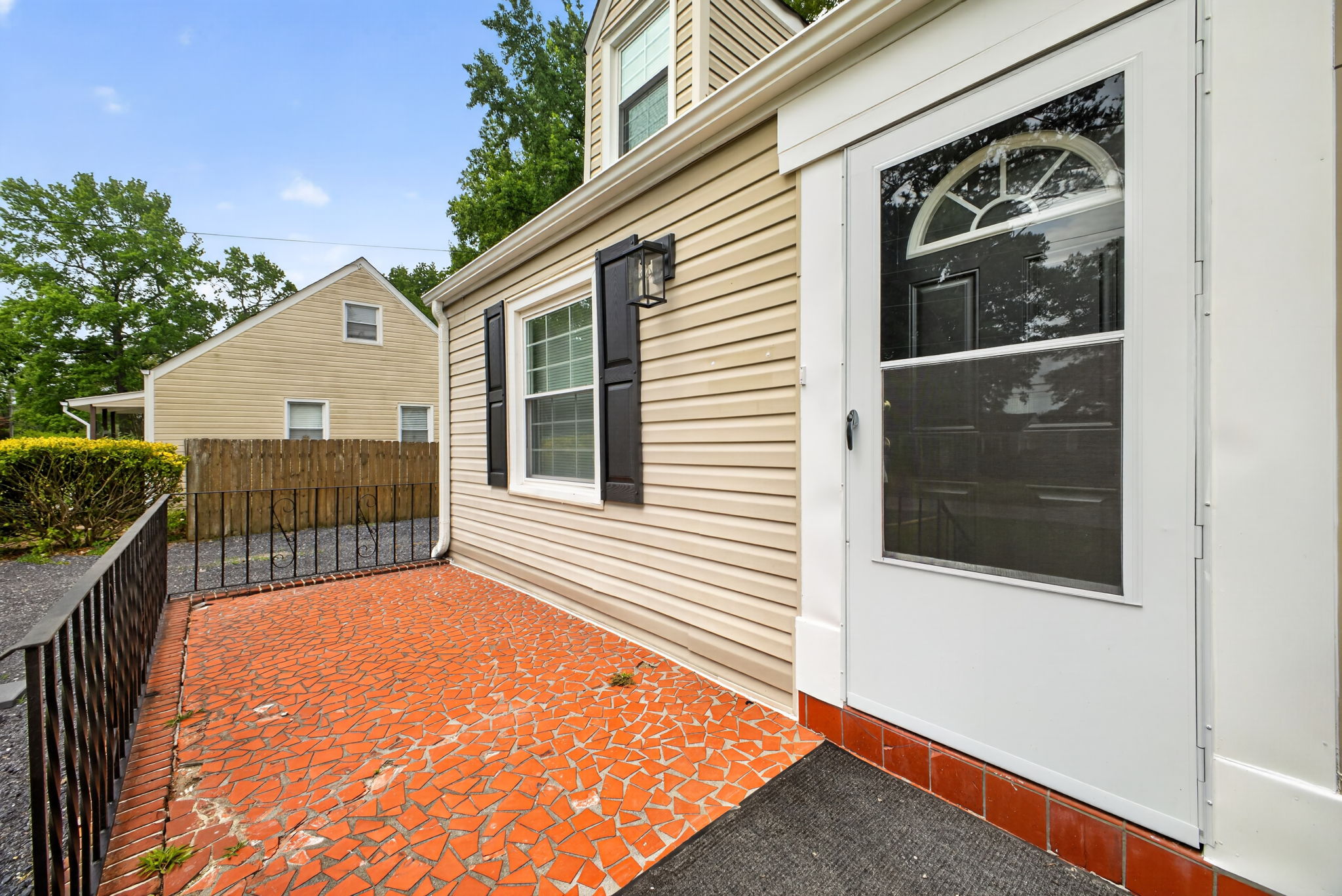 Property thumbnail image