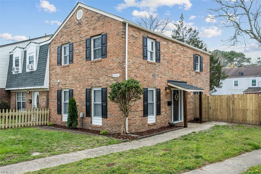 623 Redhorse Lane